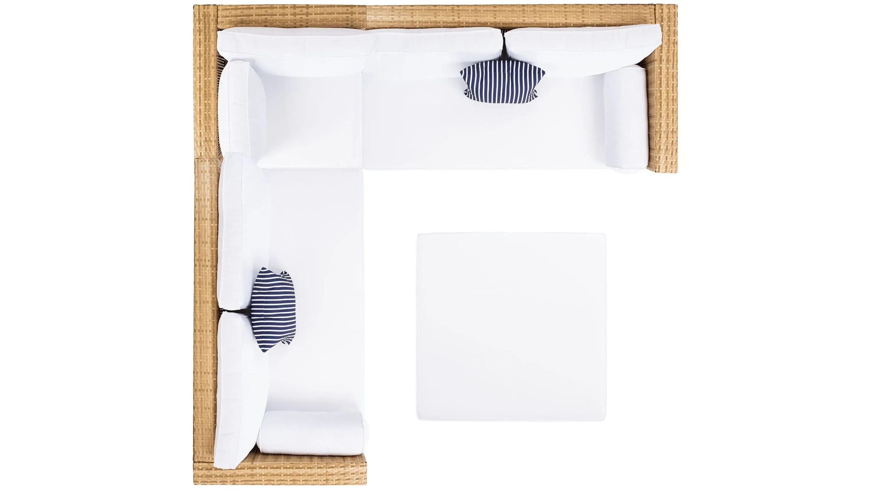 Raymour & Flanigan Lynwood 3-pc. Outdoor Sectional Set